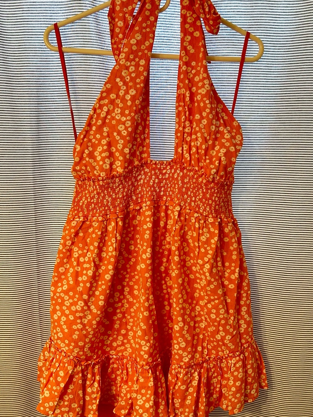 NWT Aerie Orange and White Floral Halter Ruffle Tie Mini Dress, Size L